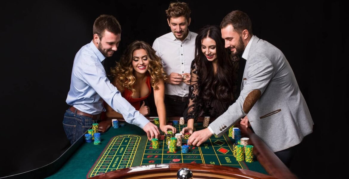 re77 Pragmatic Play PG Soft Slot Games Myanmar MMK ဖြင့်ကစားသောမြင်ကွင်း